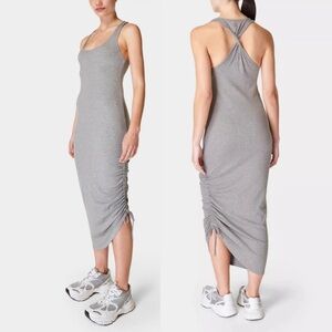 Sweaty Betty
[Weekend Twist Back
Dress in Mid Grey Marl Size NWT Size XL NWT